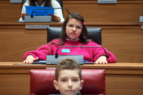 Fotos del pleno infantil en el Parlamento de Navarra