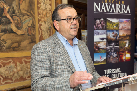 Presentación de la revista 'Conocer Navarra' en Cortes.
