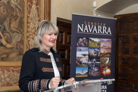Presentación de la revista 'Conocer Navarra' en Cortes.