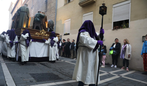 Procesión del Santo Entierro del Viernes Santo en Pamplona.
