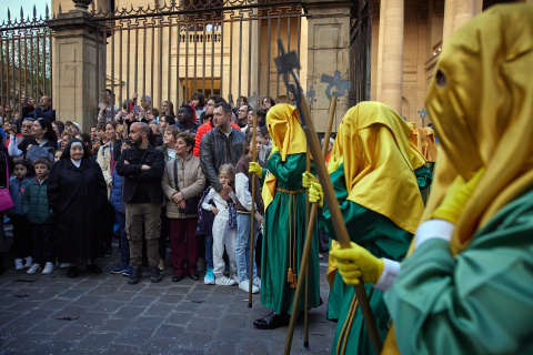 procesión santo entierro pamplona 2023