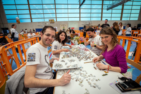 Imágenes de las 24 horas de puzzles en Mutilva