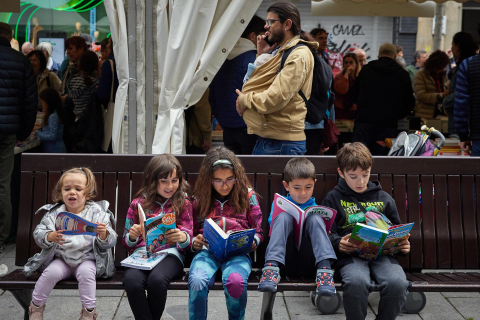 Fotos del Día del Libro en Pamplona.