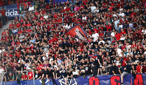 Fotos del encuentro correspondiente a la Jornada 32 disputado en el estadio de El Sadar
