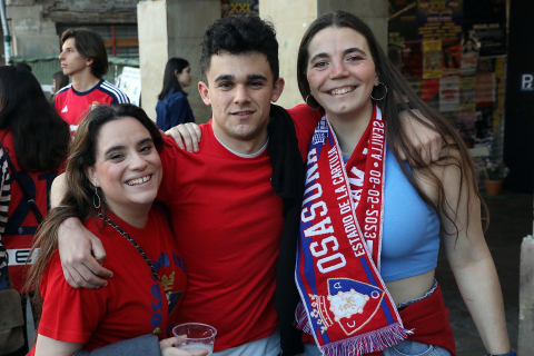 Fotos del ambiente en Pamplona por el partido de final de Copa.