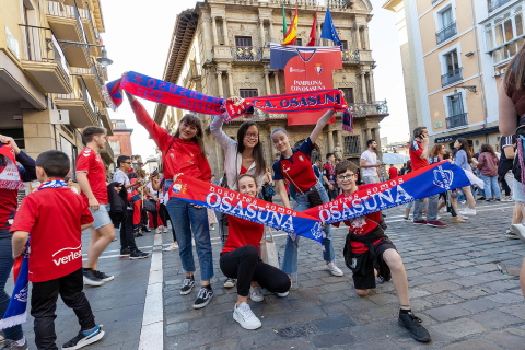 Fotos del ambiente en Pamplona por el partido de final de Copa.