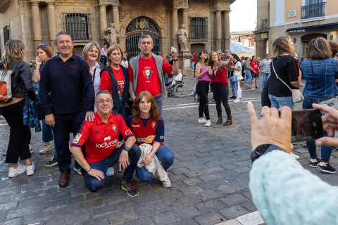 Fotos del ambiente en Pamplona por el partido de final de Copa.