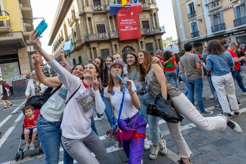 Fotos del ambiente en Pamplona por el partido de final de Copa.