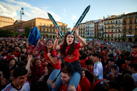 Fotos del ambiente en Pamplona por el partido de final de Copa.