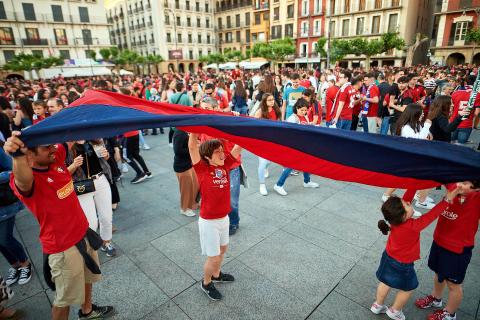 Fotos del ambiente en Pamplona por el partido de final de Copa.