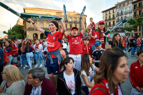 Fotos del ambiente en Pamplona por el partido de final de Copa.