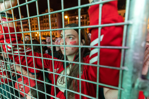 La afición de Osasuna, en la Plaza del Castillo./