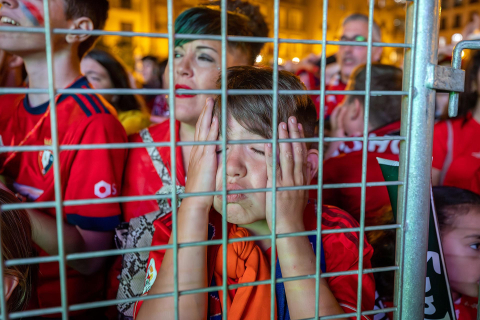 La afición de Osasuna, en la Plaza del Castillo./