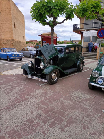 Fotos de los vehículos clásicos en Marcilla
