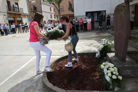 Imágenes del homenaje en Sangüesa a Bonifacio Martín y Julián Embid