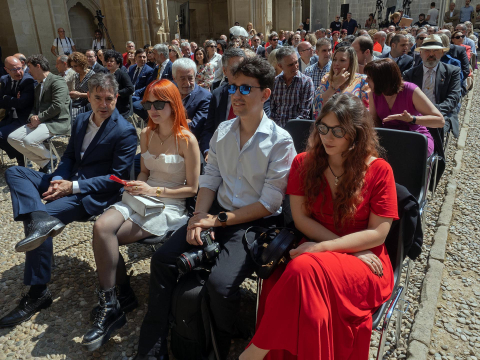 Asistentes a la entrega del Príncipe de Viana 2023 a la escritora Dolores Redondo