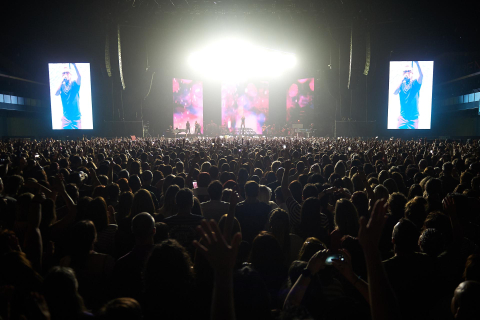 El Pabellón Navarra Arena acogió la actuación del cantante este sábado, 3 de  junio
