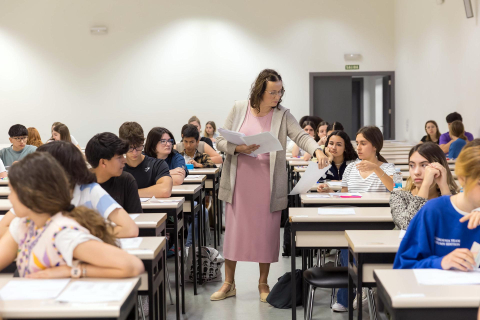 Fotos del primer día de Selectividad en Tudela.