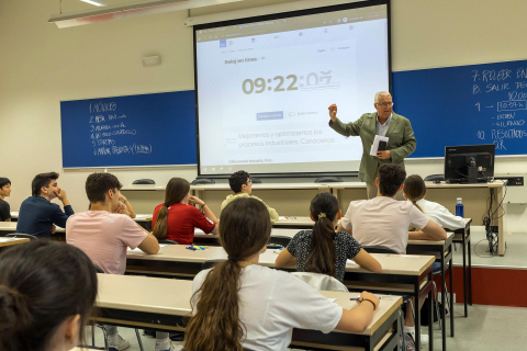 Fotos del primer día de Selectividad en Tudela.
