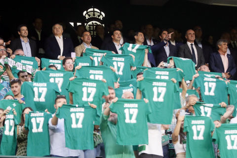 Imágenes del partido homenaje a Joaquín Sánchez