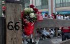 Flores de homenaje a Daniel Jimeno en el 13ª aniversario de su fallecimiento en el encierro