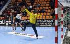 Instante de juego entre Anaitasuna y Cangas Instante de juego entre Anaitasuna y Cangas