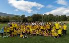 Parte de la cantera del Club Deportivo Arenas participó en un torneo que se celebró ayer y con el que se estrenó el nuevo césped