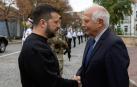 El alto representante de la UE, Josep Borrell, junto a Volodímir Zelenski en Kiev