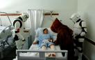Fotos de la visita de los personajes de Star Wars a los pacientes de HUN con motivo de la campaña “La fuerza contra el cáncer”