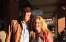 Leire Díez posa con Pedro Sánchez en una de sus numerosas imágenes junto al presidente