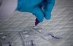 Los test de antígenos que se compran en las farmacias y se hacen en los domicilios han suplantado en Navarra desde hace semanas a las PCR, que solo se hacen en algunos casos