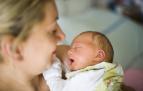 Las bajas de maternidad reducen el abandono escolar