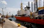 Los 141 inmigrantes del 'Aquarius' desembarcan en Malta