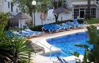 Hallados muertos un padre y sus dos hijos en una piscina de Mijas (Málaga)