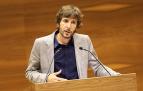 Mikel Buil, durante su intervención en el pleno de investidura.