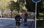 Cuatro carriles y aceras bici de Pamplona esperan la ITV