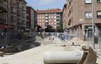 En la Rochapea llevan siete meses de obras para renovar redes de abastecimiento y saneamiento en varias calles de la margen derecha del río ArgA