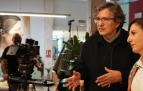 Gerardo Herrero junto a Malena Alterio durante el rodaje de 'Bajo Terapia' en Pamplona