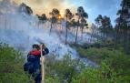 Labores de extinción en la zona de El Perdón.