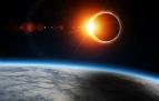 El eclipse solar ocurre cuando la Luna pasa entre la Tierra y el Sol