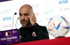 El técnico catarí, el español Félix Sánchez, durante la rueda de prensa previa al choque contra Senegal