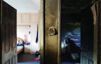 LA DIFERENCIA ENTRE CERRAR O NO CERRAR UNA PUERTA.  Cerrar las puertas, como se aprecia en la imagen, marca la diferencia entre estancias arrasadas y otras intactas