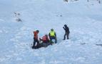Momento del rescate del montañero en la Mesa de los Tres Reyes