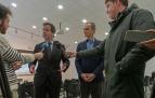 Mikel Irujo y Pedro Duque durante su encuentro con los medios