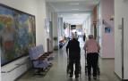 El pasillo de acceso a la cafetería de la Casa de Misericordia de Pamplona