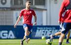 Iker Muñoz, en un entrenamiento reciente con el primer equipo