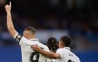 Karim Benzema junto a Lucas Vázquez