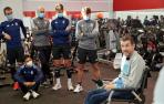 Juan Carlos Unzúe charla con los jugadores de Osasuna en Tajonar