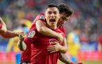 Chimy Ávila celebra con euforia el primer gol del partido