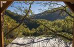 Vistas desde una de las cabañas de Iratiko Kabiak, en plena Selva de Irati